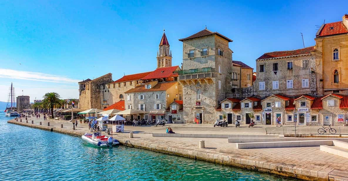 Visita por el parque zoológico de Terra Natura