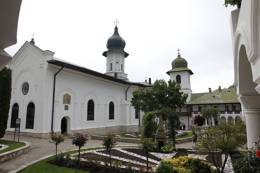 monasterio de Agapia